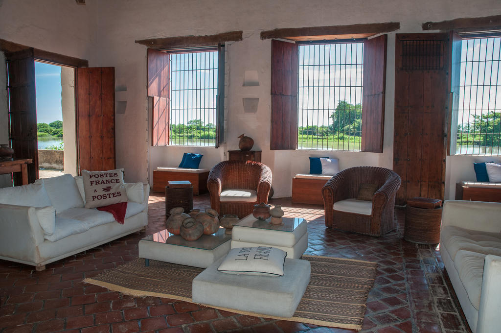 Hotel Portal De La Marquesa Mompós Esterno foto Interior of the house