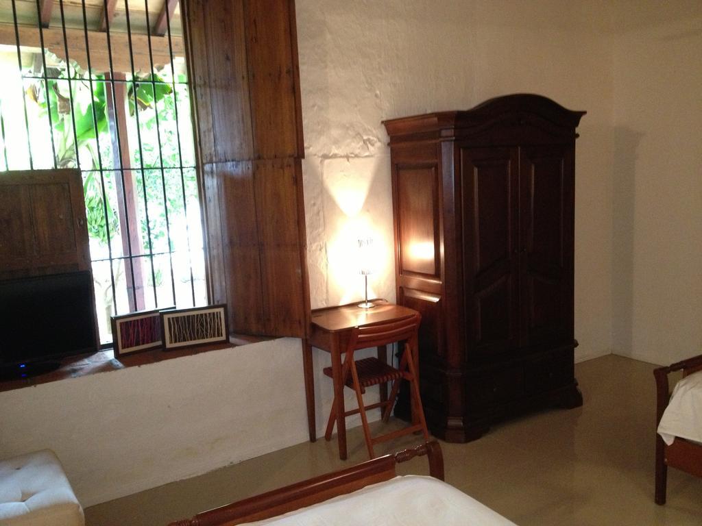 Hotel Portal De La Marquesa Mompós Camera foto A room at the hotel